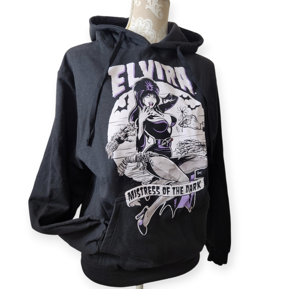 Kreepsville Elvira Mistress Of The Dark Movie 90s Horror Unisex Black Hoodie S
